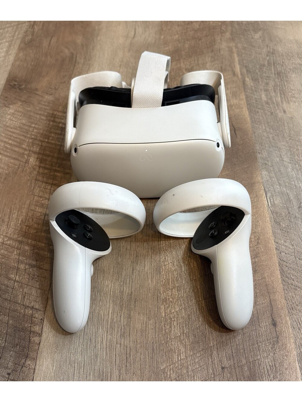 Meta Oculus Quest 2 Advanced All-In-One Virtual Reality Headset - 128GB - Tested